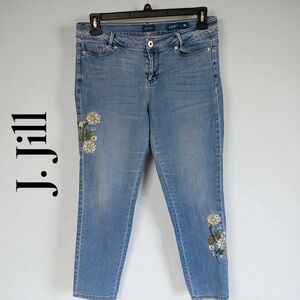 J. Jill-Floral Embroidered Jeans size 10. Straight leg crop. EUC!